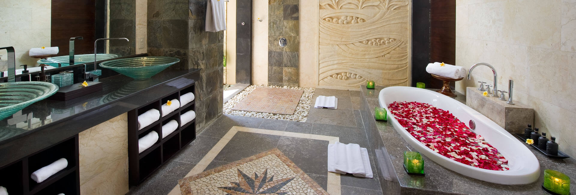 Villa Lega - Second bedroom bathroom